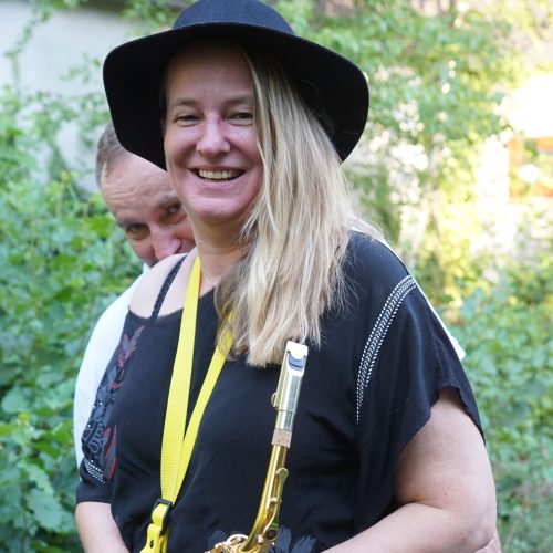 Simone Huber – Saxophone Simone Huber - Saxophone
